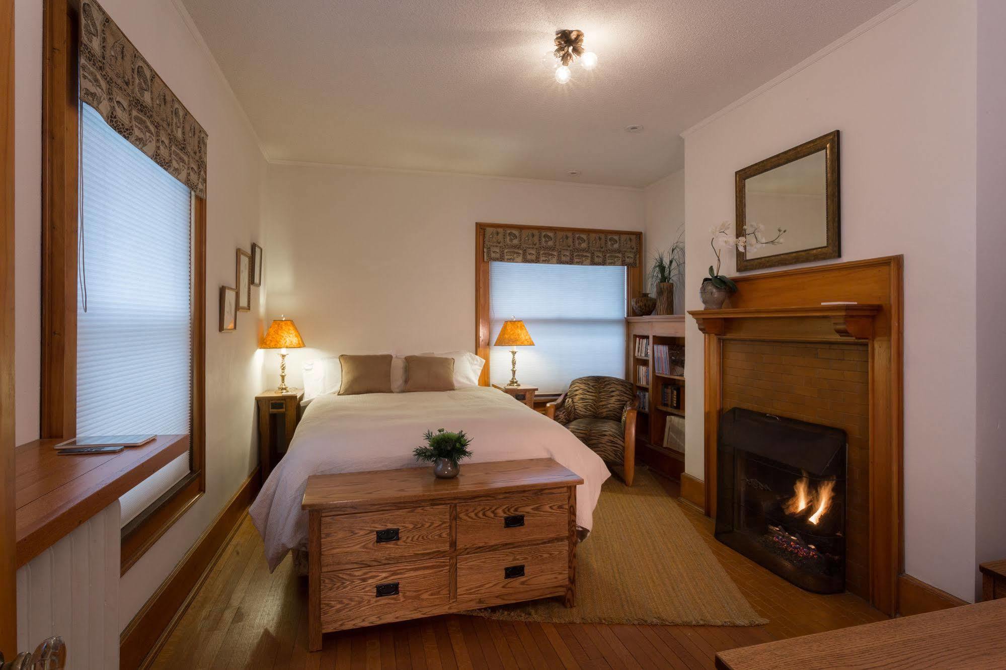 Stewart Inn Уосо Екстериор снимка